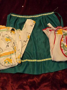 vintage waste aprons set of three